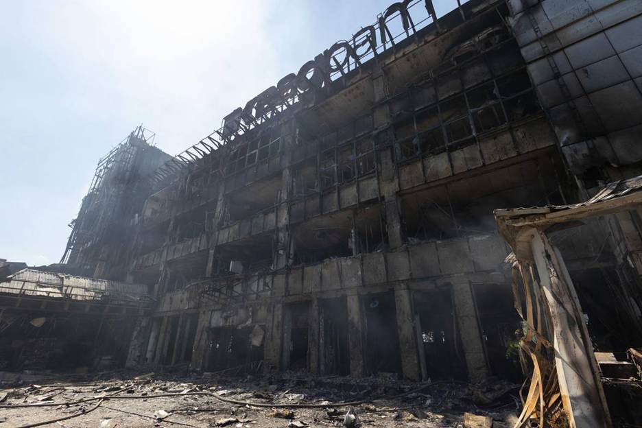 Aftermath of the Russian strike on a shopping center in the Shevchenkivskyi District of Kyiv on 24 May 2026. Photo: social media.