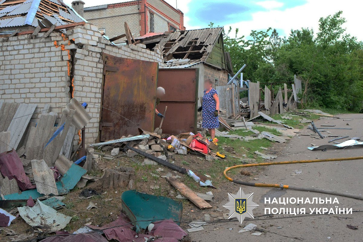 Aftermath of the morning Russian strike on Yasnohirivka. Photo: National Police of Ukraine