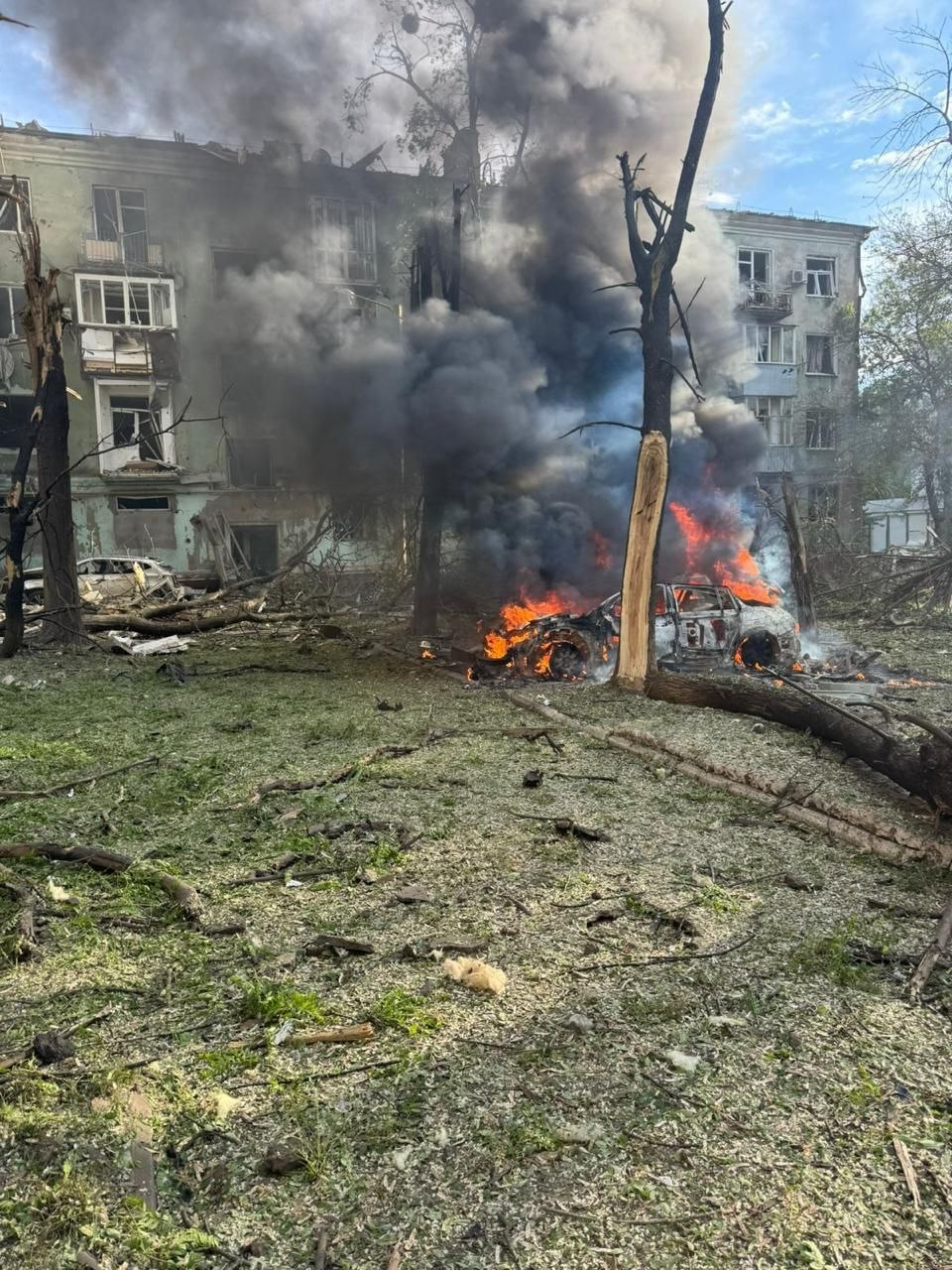 Aftermath of the evening Russian strike on Kramatorsk. Photo: Vadym Filashkin