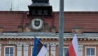 Естонські та Ерзянські прапори на вулицях Отепя.